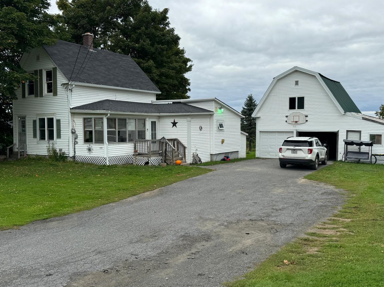 1575 Main St, Mapleton, ME 04757