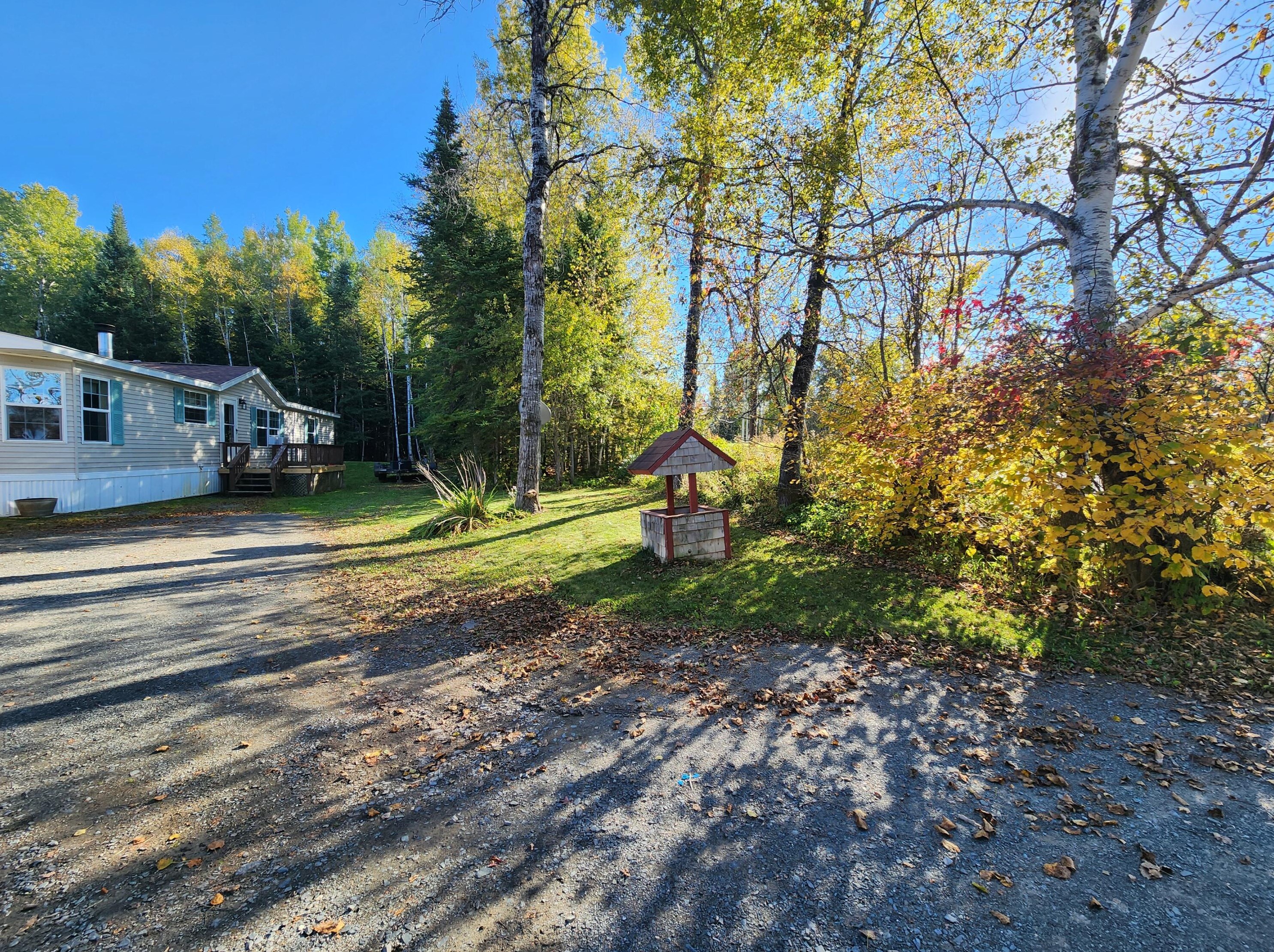 121 Boone Rd, Mapleton, ME 04757