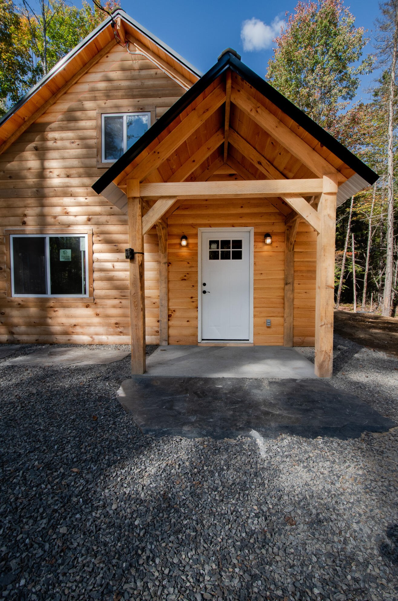 593 Park St, Milo, ME 04463