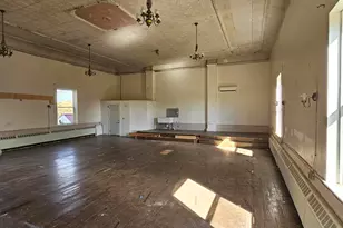 562 Ledge Hill Rd, Corinth, ME 04427 - Photo 6