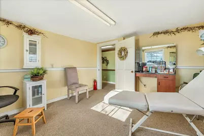242 Park Street, Rockland, ME 04841 - Photo 16