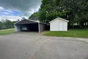 143 Main St, Sangerville, ME 04479 - Photo 10