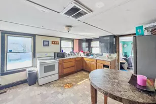 102 Beechwood St, Thomaston, ME 04861 - Photo 8