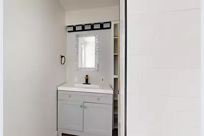 121-123 Oak Hill Road, Auburn, ME 04210 - Photo 18