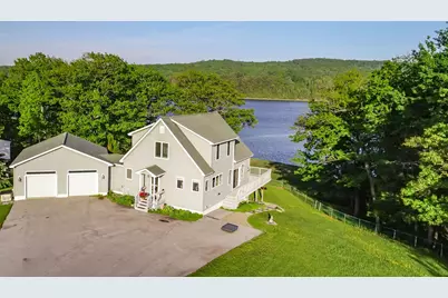 985 N North Main Street, Winterport, ME 04496 - Photo 4