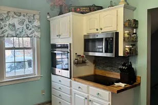 8 Blue Bell Ct, Fort Fairfield, ME 04742 - Photo 2