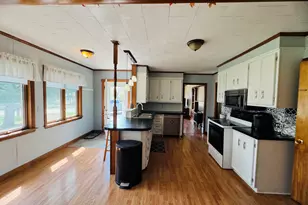 30 Washington St, Caribou, ME 04736 - Photo 10