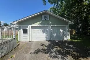 30 Washington St, Caribou, ME 04736 - Photo 6