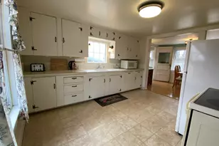 521 W Bay Rd, Islesboro, ME 04848 - Photo 8