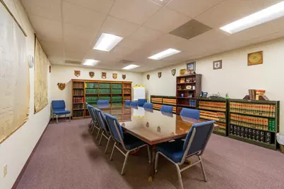 270 Pleasant Street, Rockland, ME 04841 - Photo 16