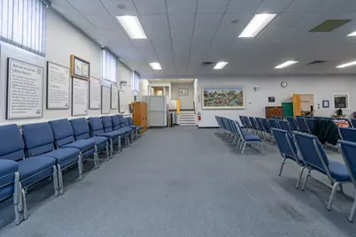 270 Pleasant Street, Rockland, ME 04841 - Photo 12