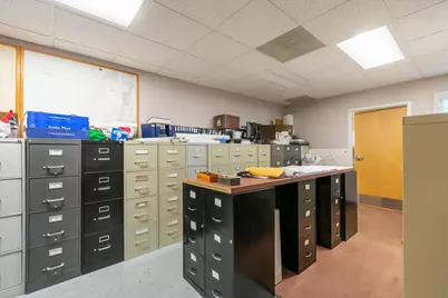 270 Pleasant Street, Rockland, ME 04841 - Photo 6