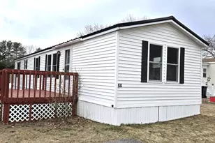 44 Fairview Dr, Lisbon, ME 04250 - Photo 2