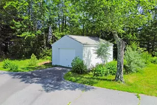 1650 N Belfast Ave, Vassalboro, ME 04989 - Photo 8