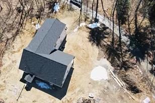 10 Kaye Ln, Baldwin, ME 04024 - Photo 4