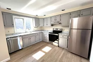 162 Beach St, Saco, ME 04072 - Photo 6