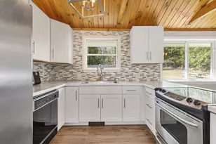 34 Trails End Rd, Windham, ME 04062 - Photo 8