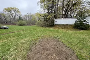 379 College St, Lewiston, ME 04240 - Photo 22