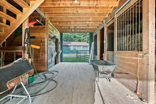 1515 Old Augusta Rd, Waldoboro, ME 04572 - Photo 14