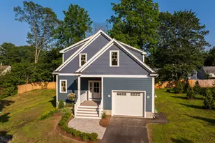 12 Gillis Dr, Kittery, ME 03904 - Photo 2