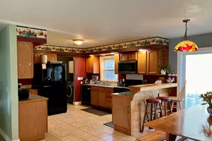 9 Meadow Brook Ln, Surry, ME 04684 - Photo 4