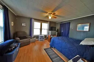 33 Columbia St, Houlton, ME 04730 - Photo 18