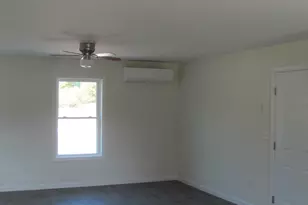 18 Thurlow Ave, Oxford, ME 04270 - Photo 10