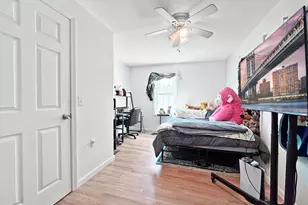 34 Veterans St, Peru, ME 04290 - Photo 14