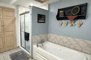 182 E Main St, Fort Kent, ME 04743 - Photo 14