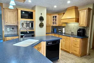 182 E Main St, Fort Kent, ME 04743 - Photo 6