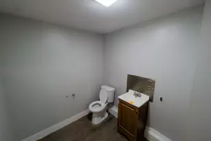 325 Court St, Auburn, ME 04210 - Photo 30