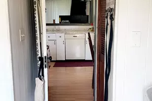 125 Wilson St, Van Buren, ME 04785 - Photo 18