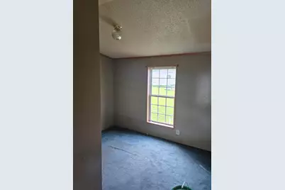 71 Penney Lane, Bradley, ME 04411 - Photo 4