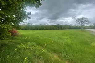 722 Farmington Rd, Strong, ME 04983 - Photo 4