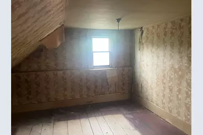 722 Farmington Road, Strong, ME 04983 - Photo 20