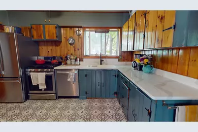 19 Russell Street, Bangor, ME 04401 - Photo 6