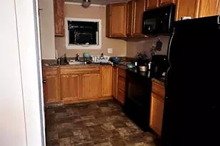 33 Washington St, Caribou, ME 04736 - Photo 32