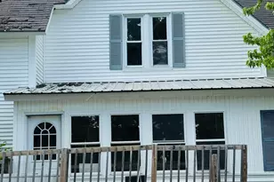 156 Railroad St, Clinton, ME 04927 - Photo 4