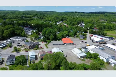 13 Summer Street, Dover Foxcroft, ME 04426 - Photo 4