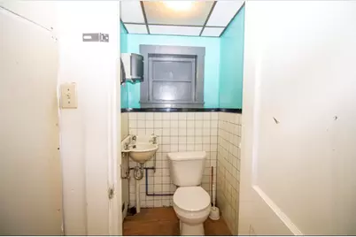 13 Summer Street, Dover Foxcroft, ME 04426 - Photo 12