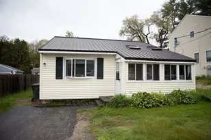 15 Lucille St, Saco, ME 04072 - Photo 2