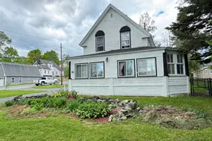 18 Park St, Caribou, ME 04736 - Photo 8