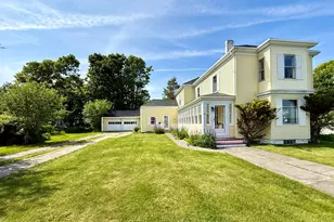 14 Water St, Eastport, ME 04631 - Photo 2