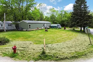 55 Cindy Blodgett Dr, Clinton, ME 04927 - Photo 2