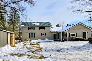 24 Locust St, Madison, ME 04950 - Photo 10