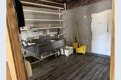 76 E Main Street, Fort Kent, ME 04743 - Photo 4