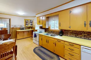 180 Bowdoin St, Millinocket, ME 04462 - Photo 24