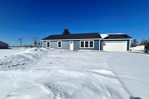 278 Merrill Rd, Levant, ME 04456 - Photo 34