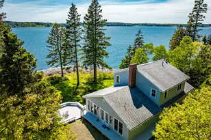 250 Davis Point Rd, Cushing, ME 04563 - Photo 16