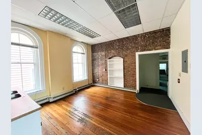 181 Brackett Street, Portland, ME 04102 - Photo 4